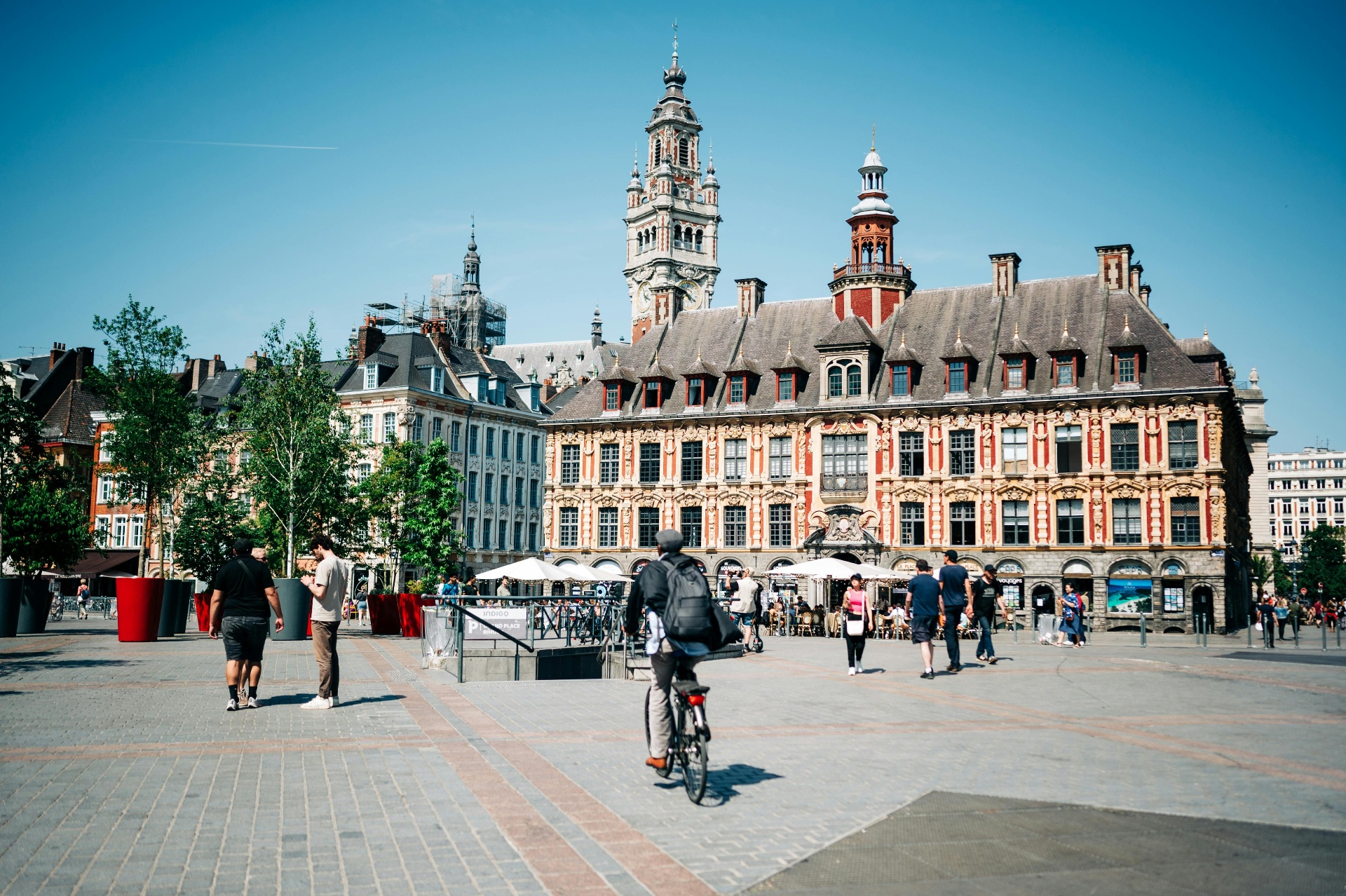 Grand Place de Lille avec la Vieille Bourse et son architecture flamande